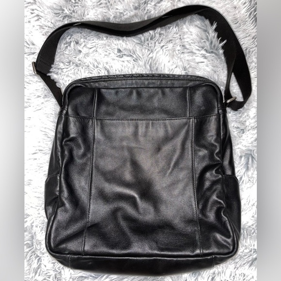 TUMI Genuine leather shoulder bag for man "Man's Bag" - Picture 1 of 12